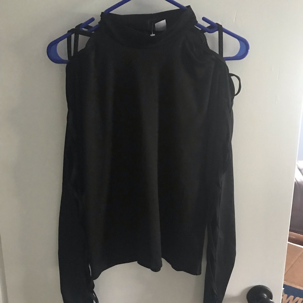 Mock neck cross sleeve top